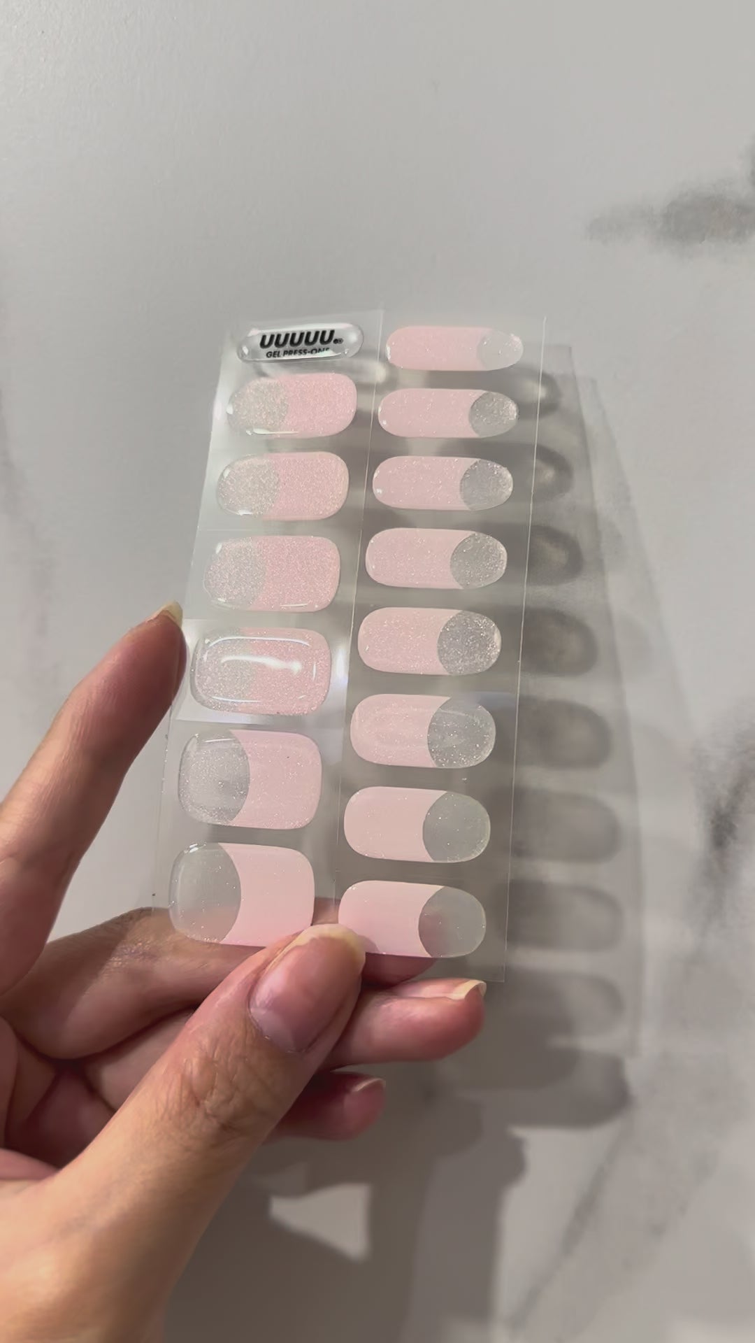 加载视频：Glossy Pink French