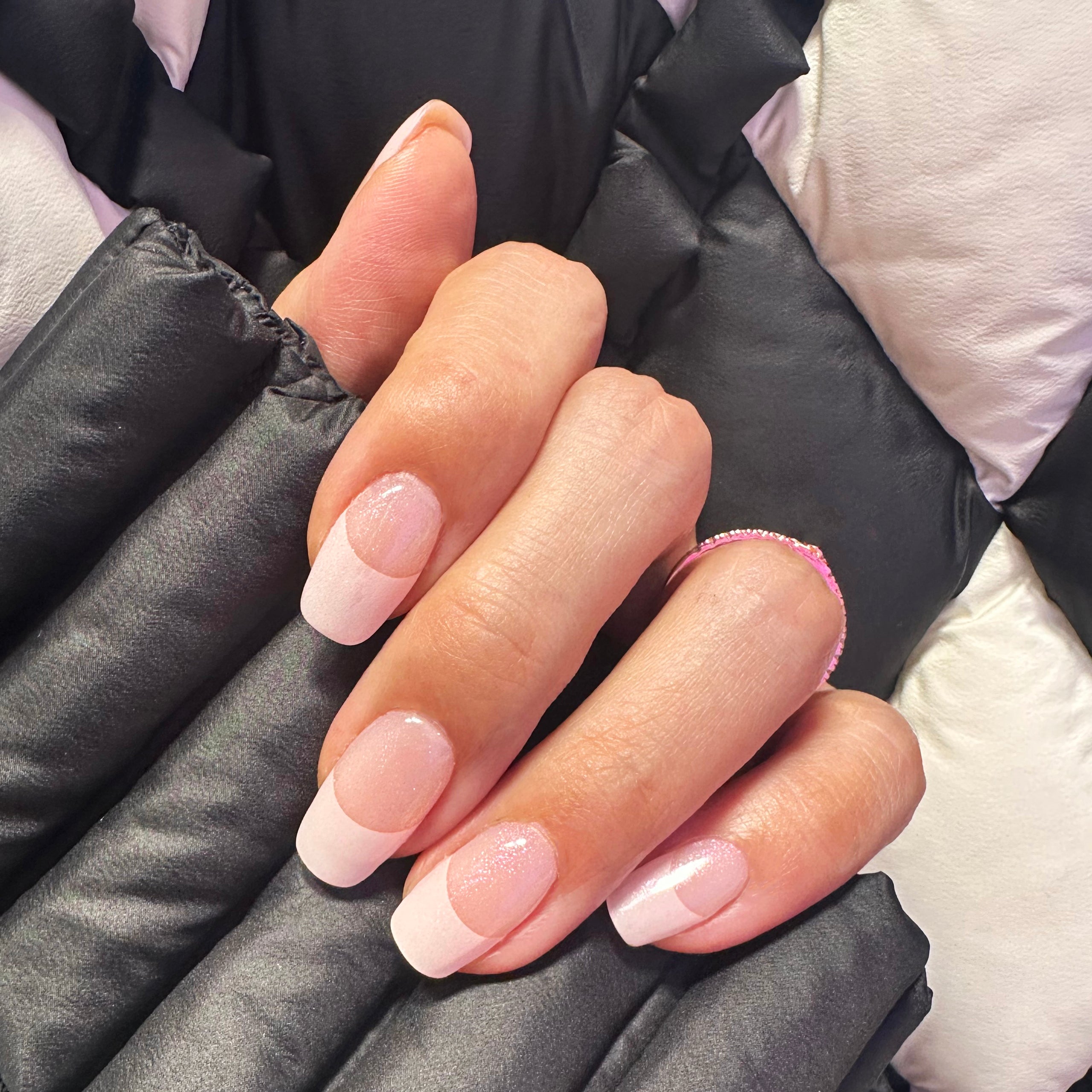 Glossy Pink French