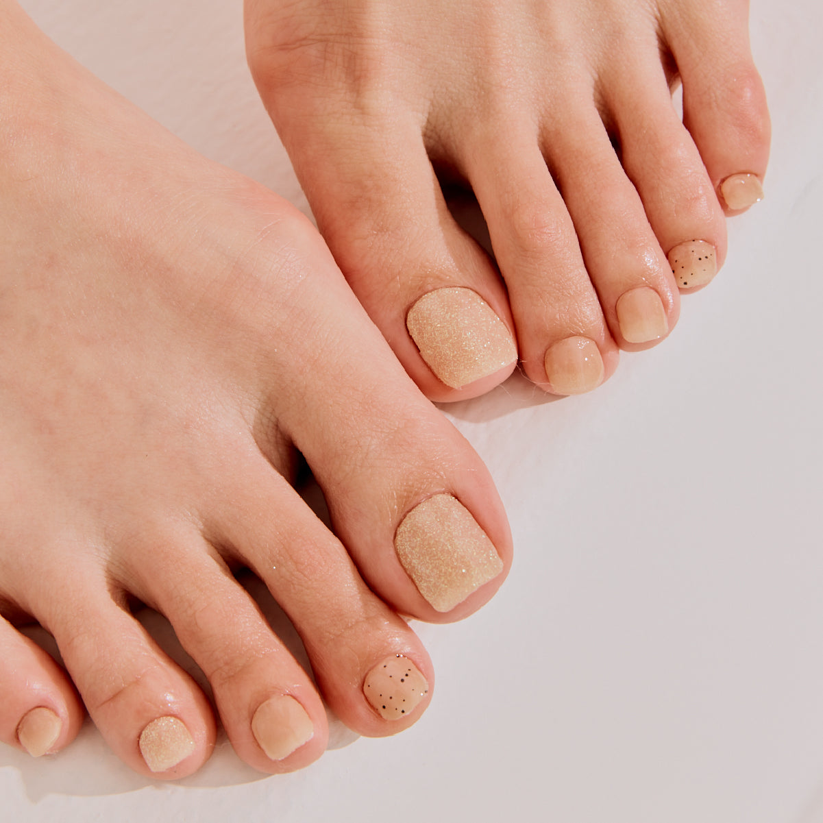 Beige Cotton Pedicure