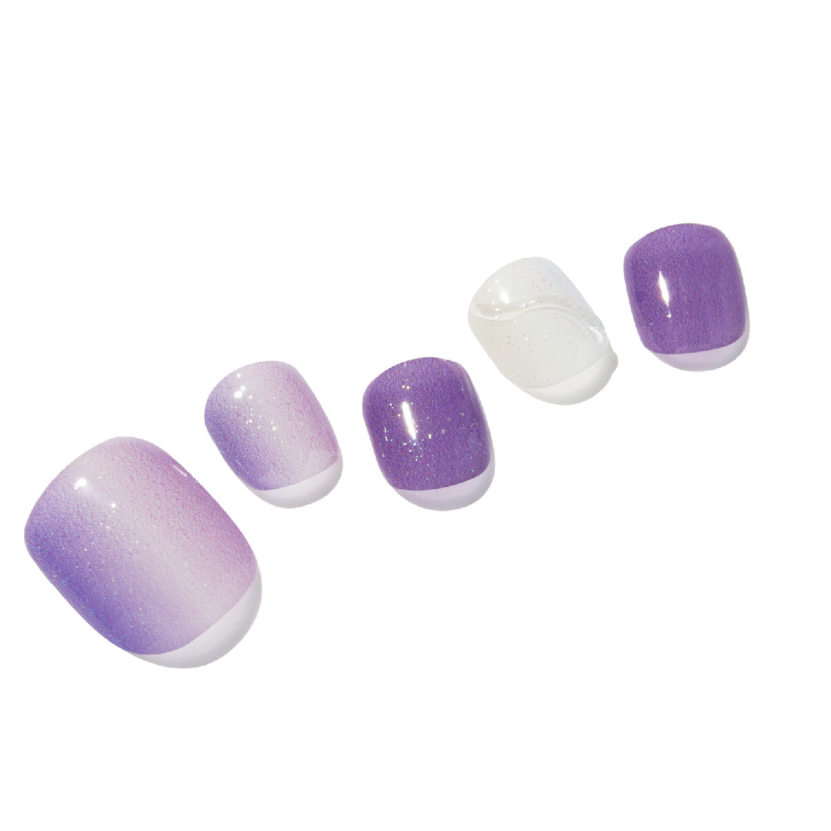 Pédicure violette féminine