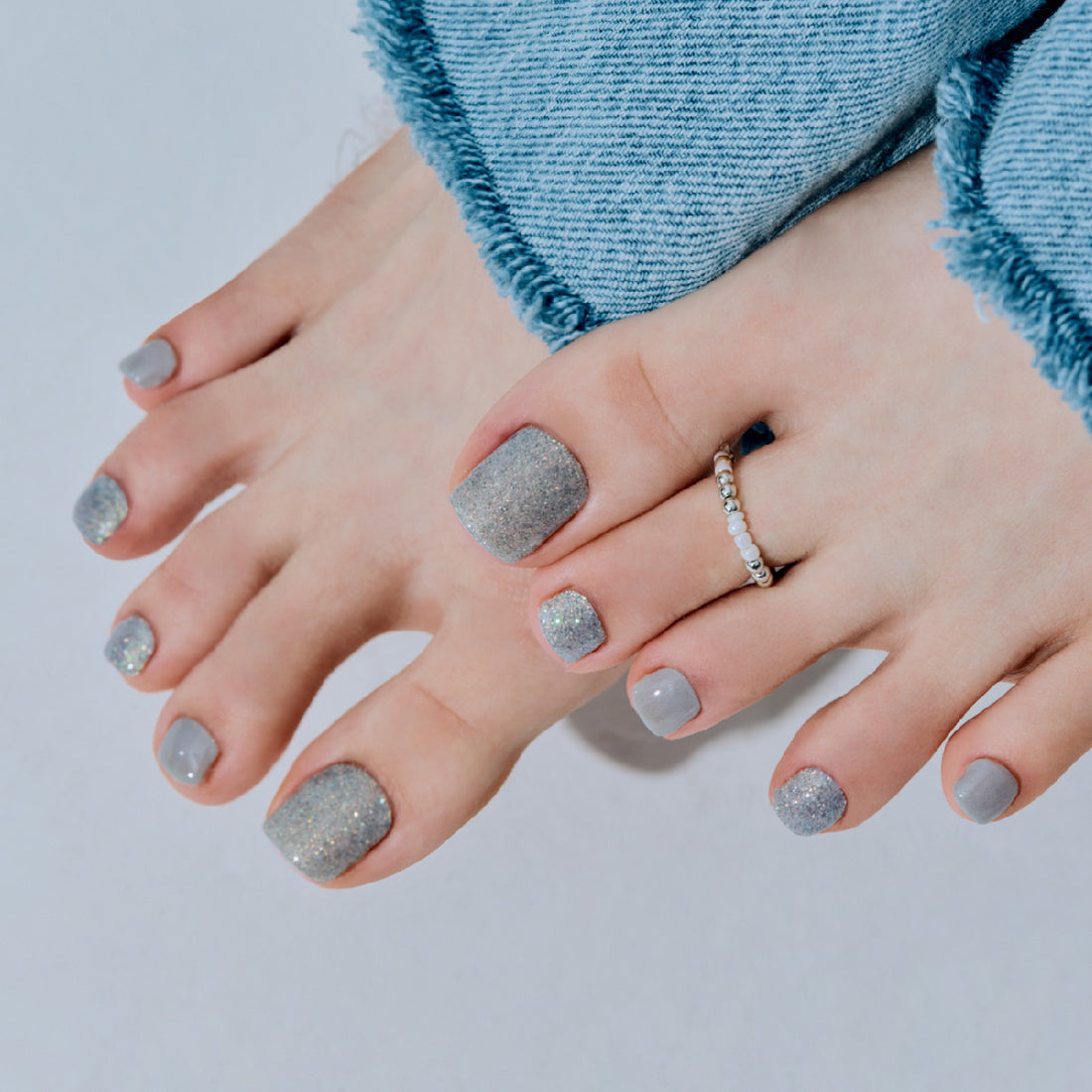 실버스파클 페디큐어 Silver Sparkle Pedicure